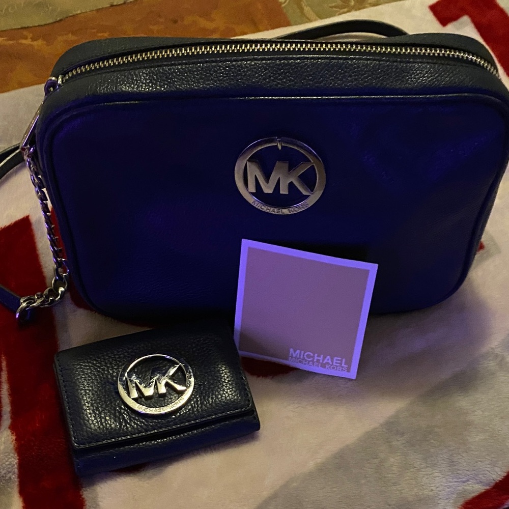 Michael Kors Navy Crossbody Bag and Wallet
